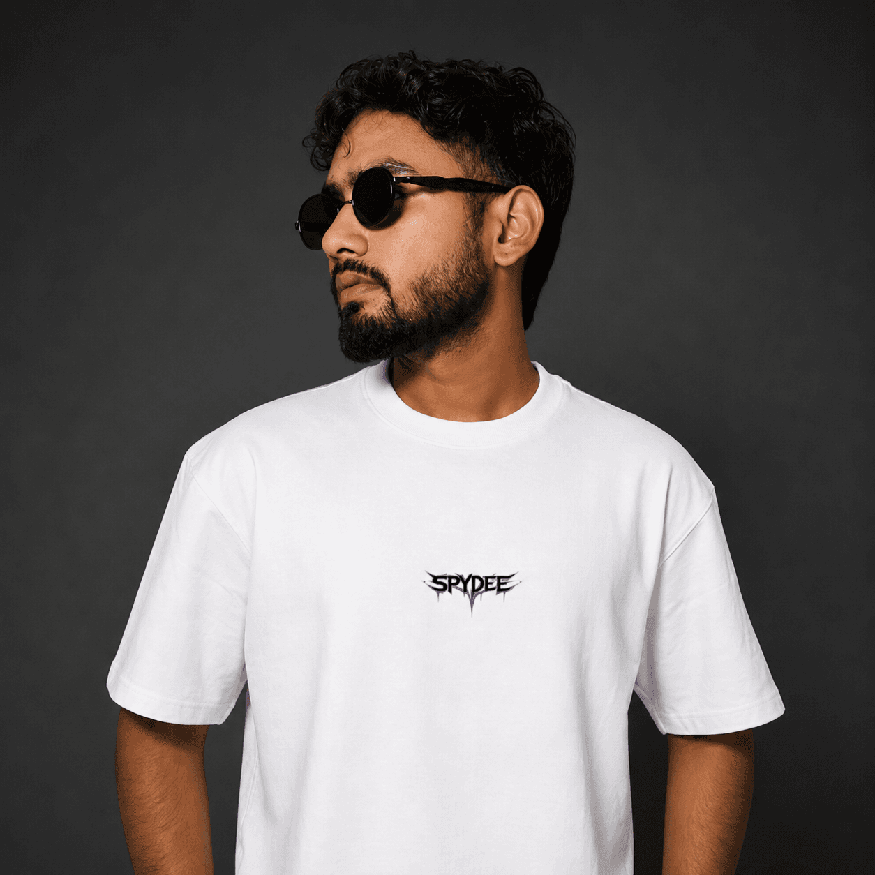 White oversized T-shirt